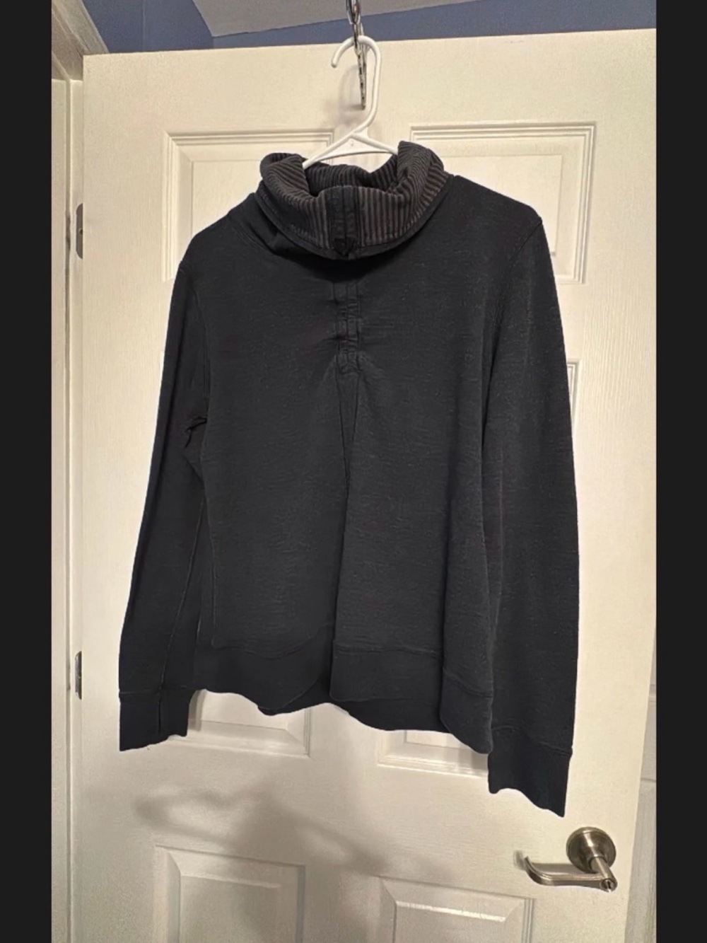 lululemon athletica Cinch Long Sleeve Sweatshirt— Heathered Black Stripe